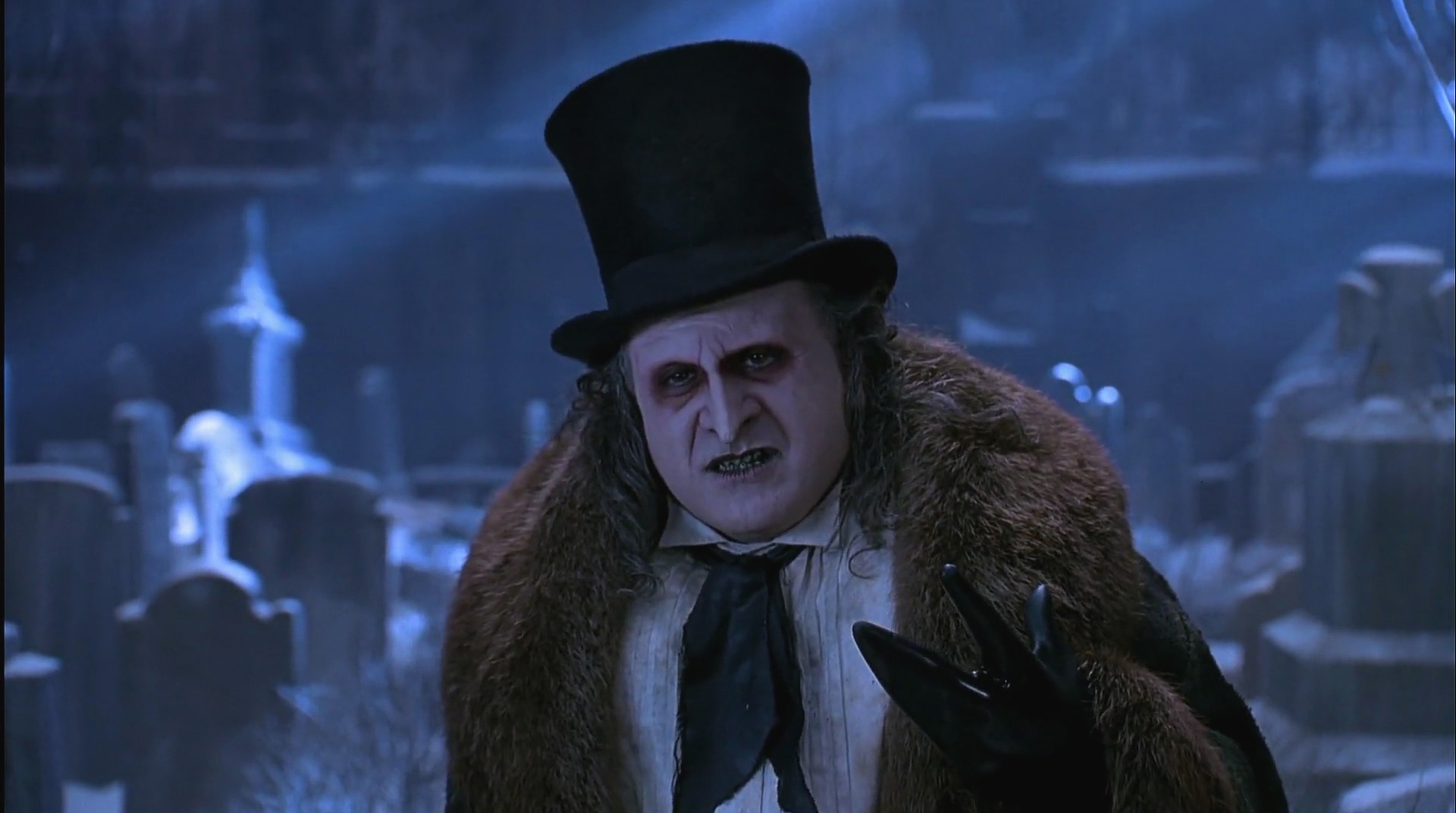 batman-returns-disneyscreencaps.com-4731.jpg